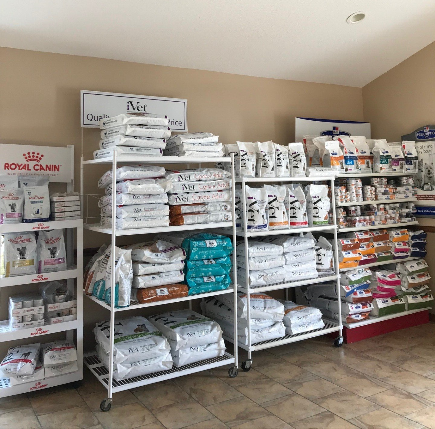 Dogs — Topeka, KS — Topeka Veterinary Hospital