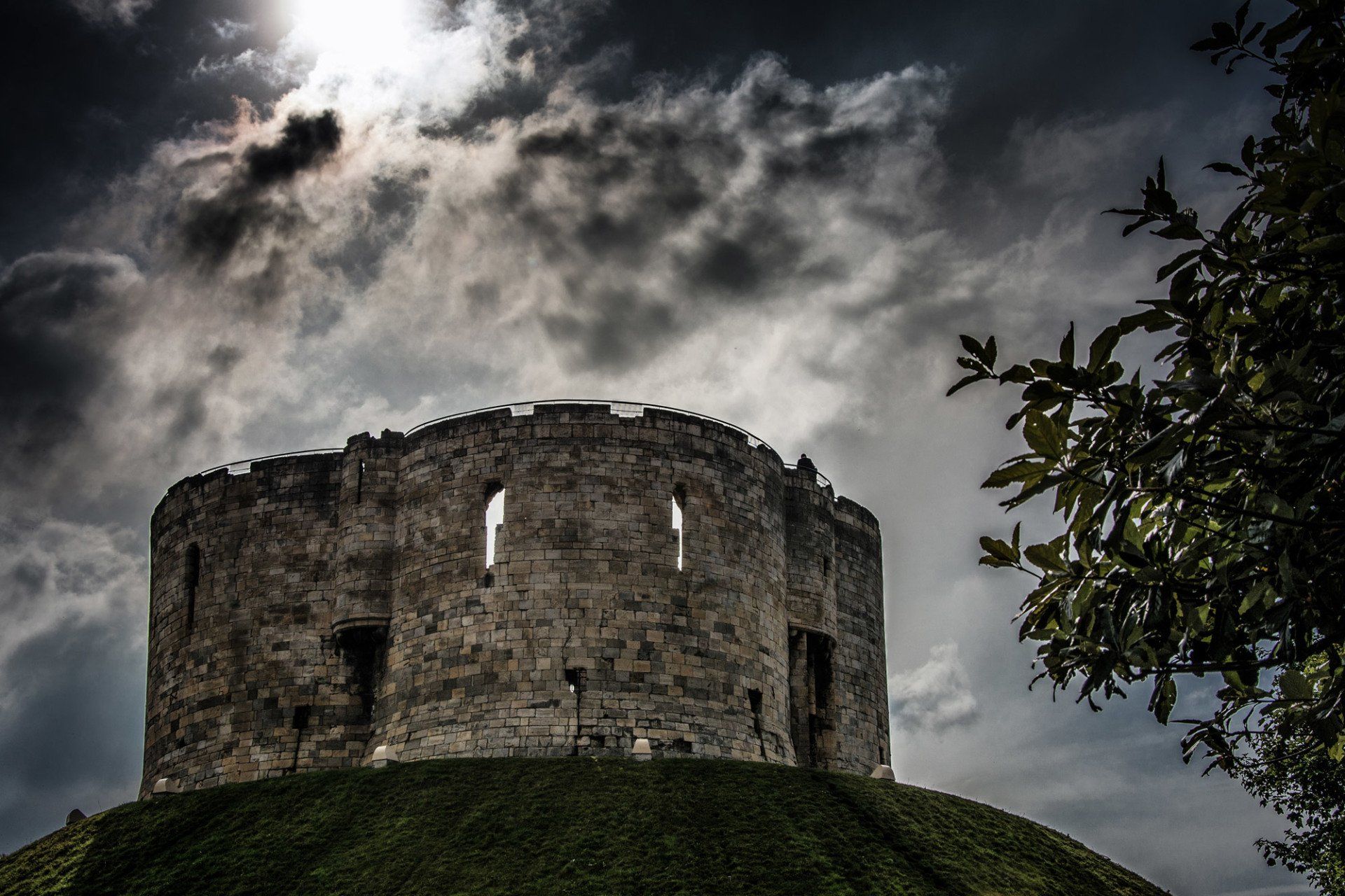 CLiffords Tower York Attraction