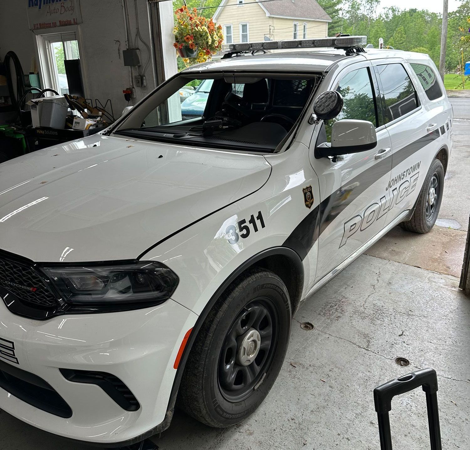 Dodge SUV Windshield Replacement Near Schenectady, NY