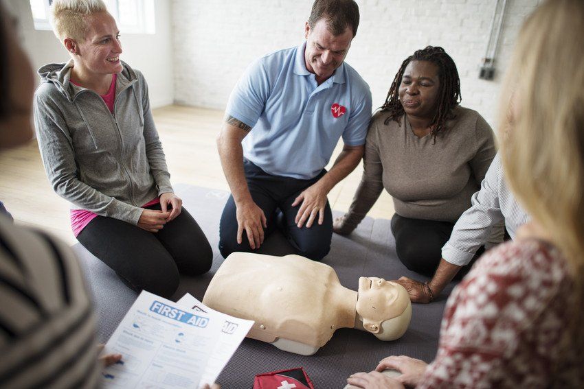 FIRST AID TRAINING INSTRUCTORS