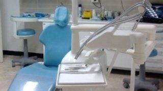 Implatologia e Parodontologia Dentista Chiavari