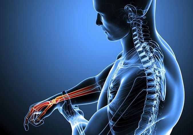 DR. PEDRO VELÁZQUEZ RUEDA - 32 años de experiencia