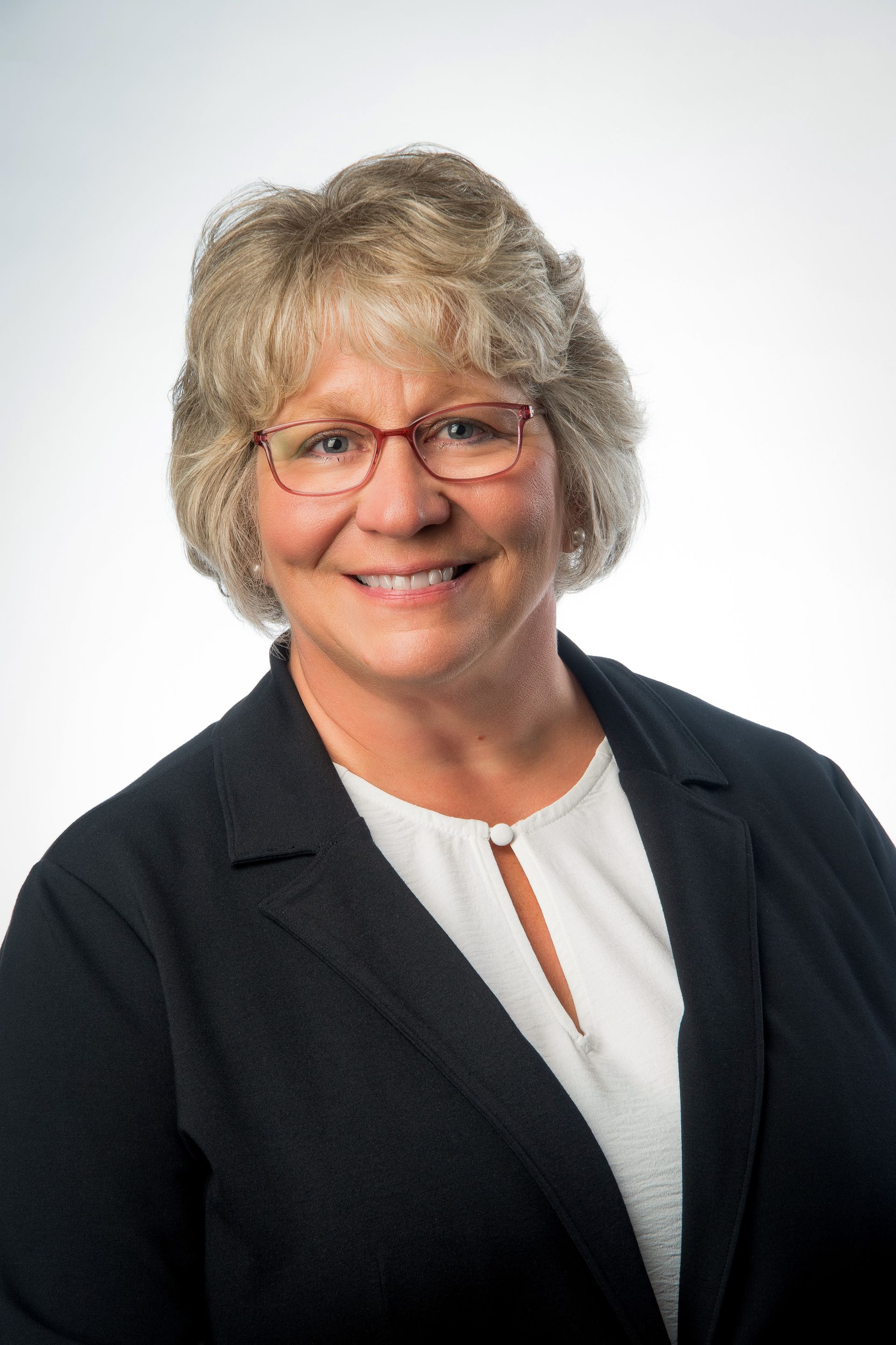 JULIE STAIGLE
