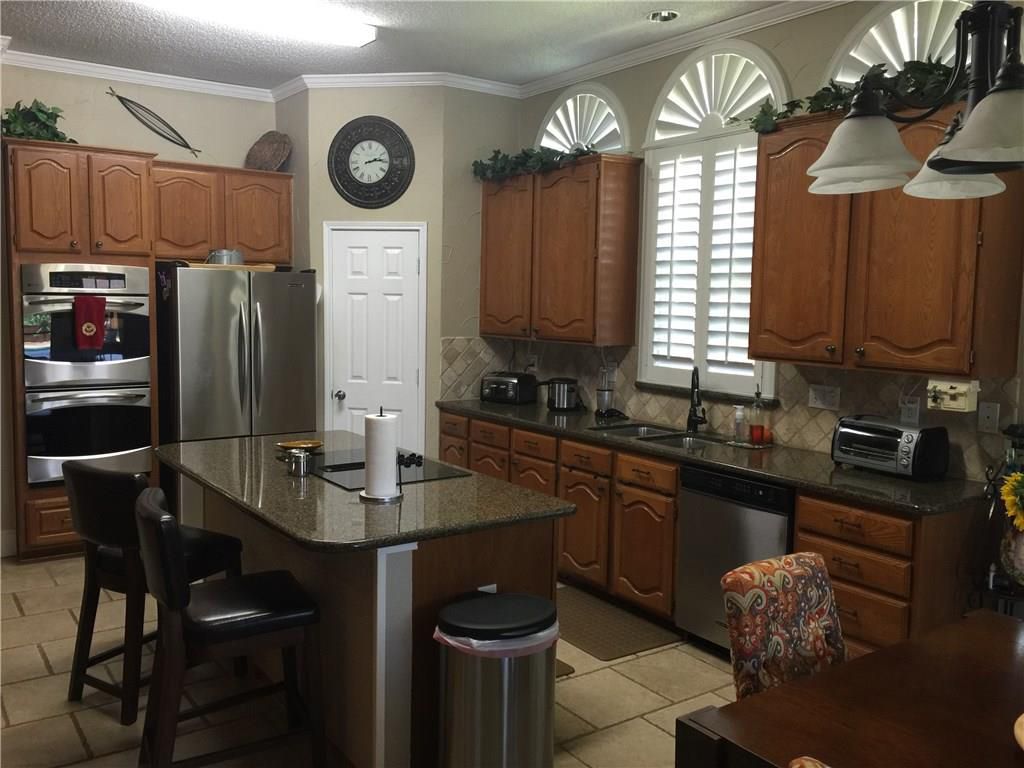 Kitchen Before — Rowlett, TX — AADI Contractors Inc