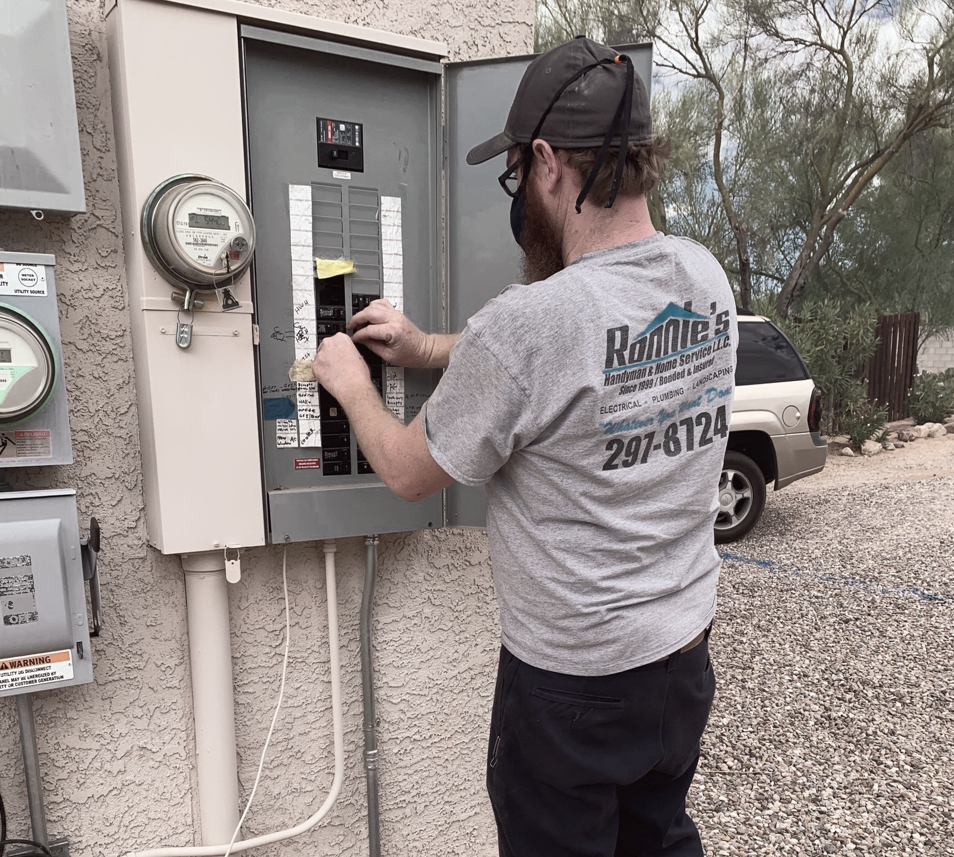 Servicing Electrical Breaker Box Servicing Electrical Breaker Box