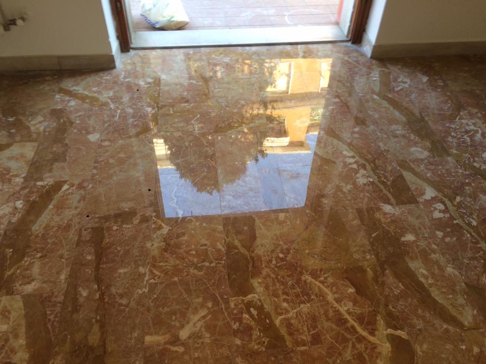 Pavimento in marmo