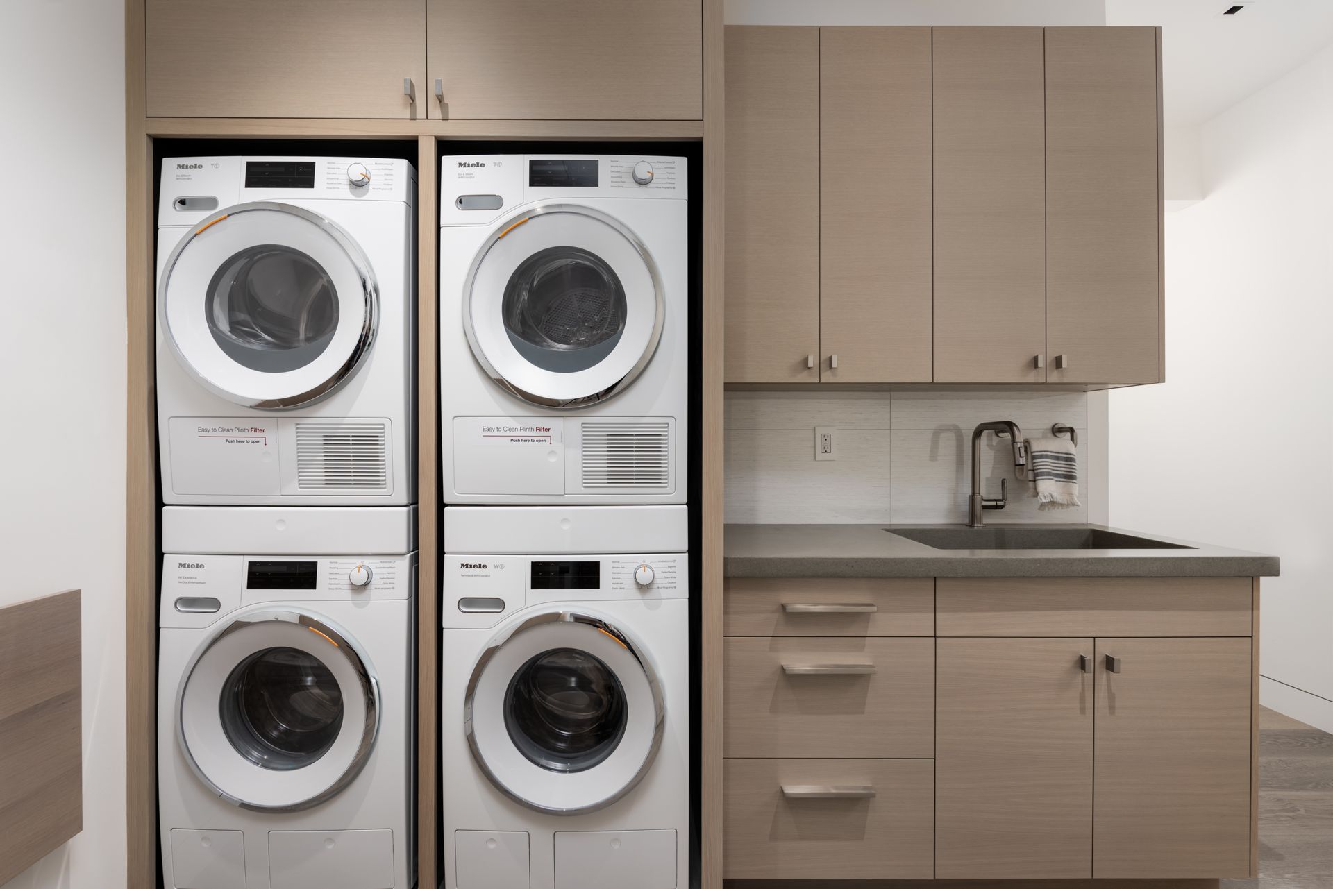 Fairview Woodland Property Laundry