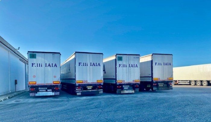 box trucks for goods transport