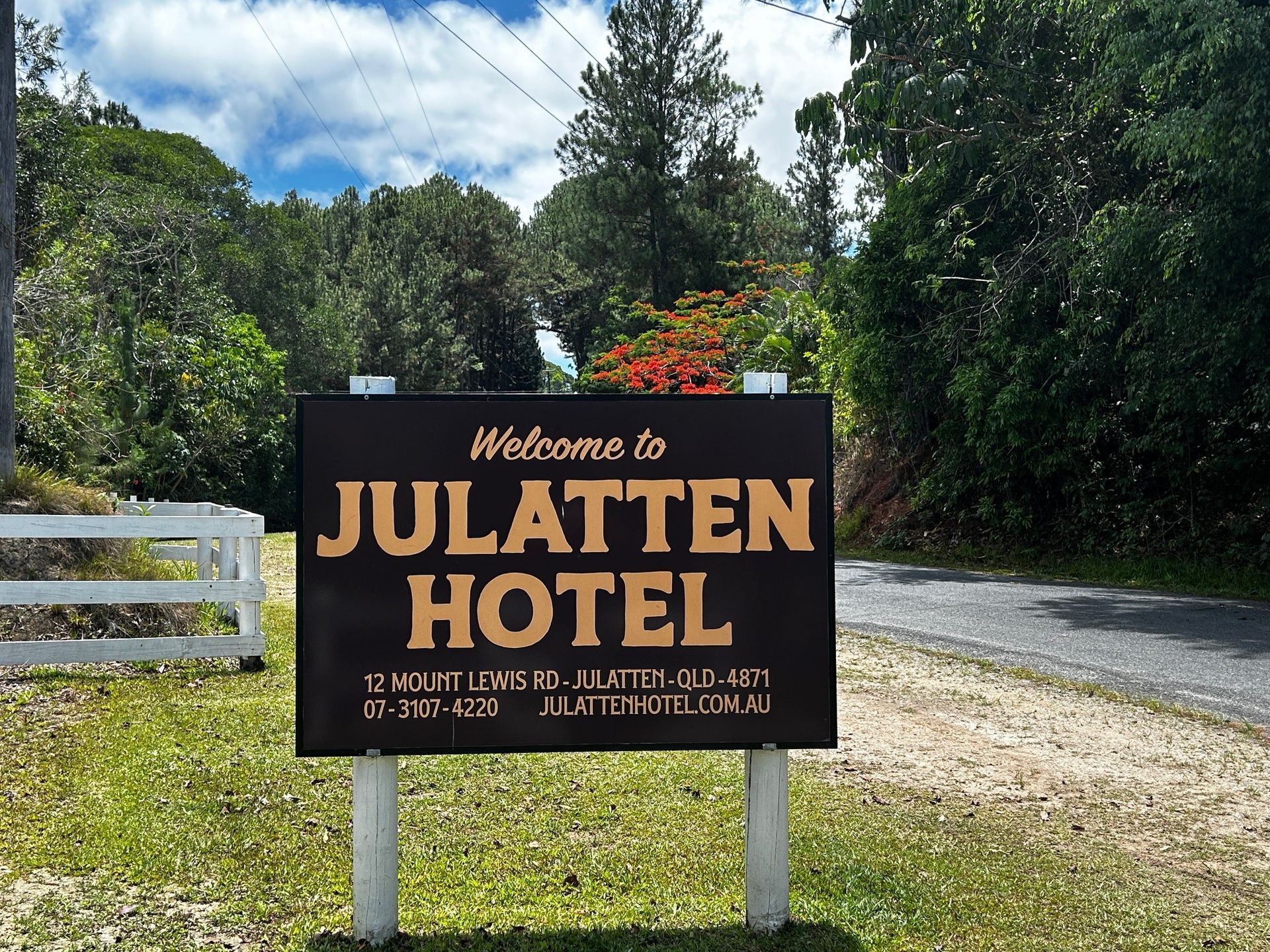 A Black Sign That Says Welcome To Julotten Hotel — Quality Printing In Port Douglas, QLD