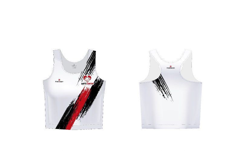 La parte delantera y trasera de una camiseta sin mangas blanca con una raya roja y negra.