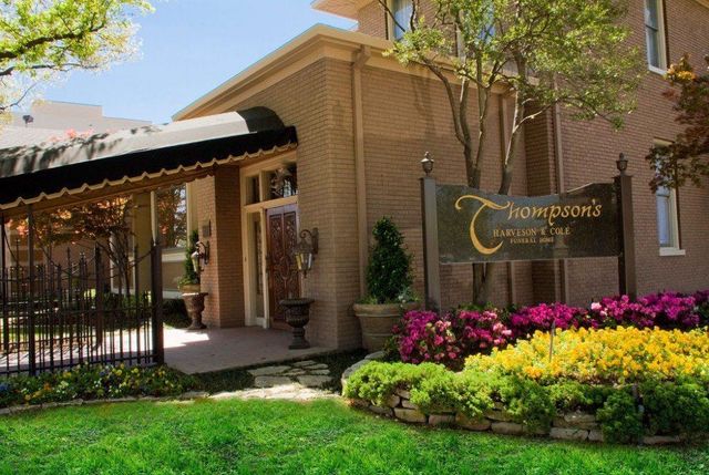 Funeral Home Thompson