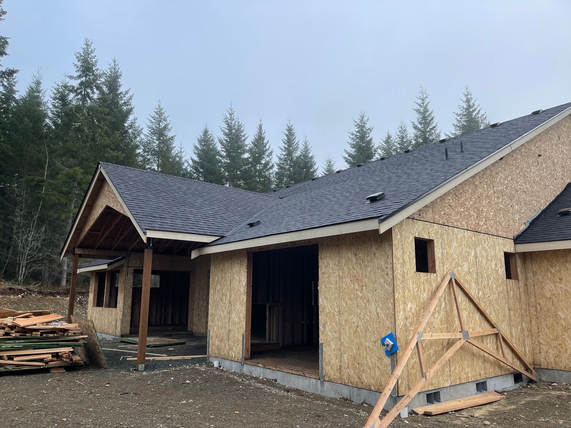 lakewood roofing and restoration experts