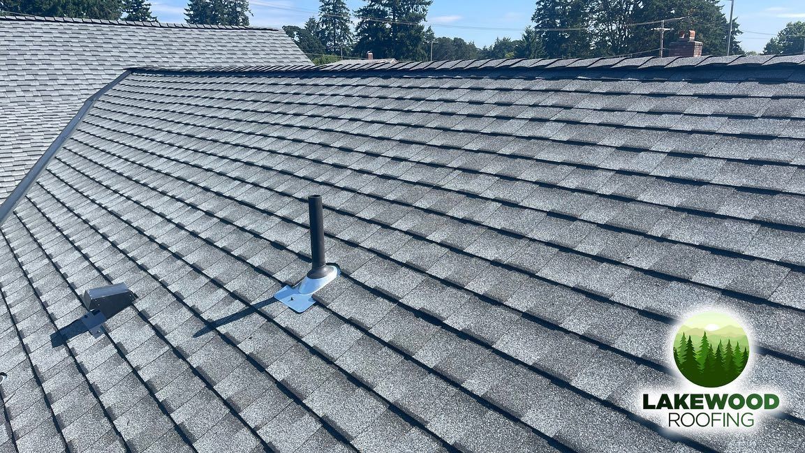 asphalt roofing by lakewood roofing and restoration experts