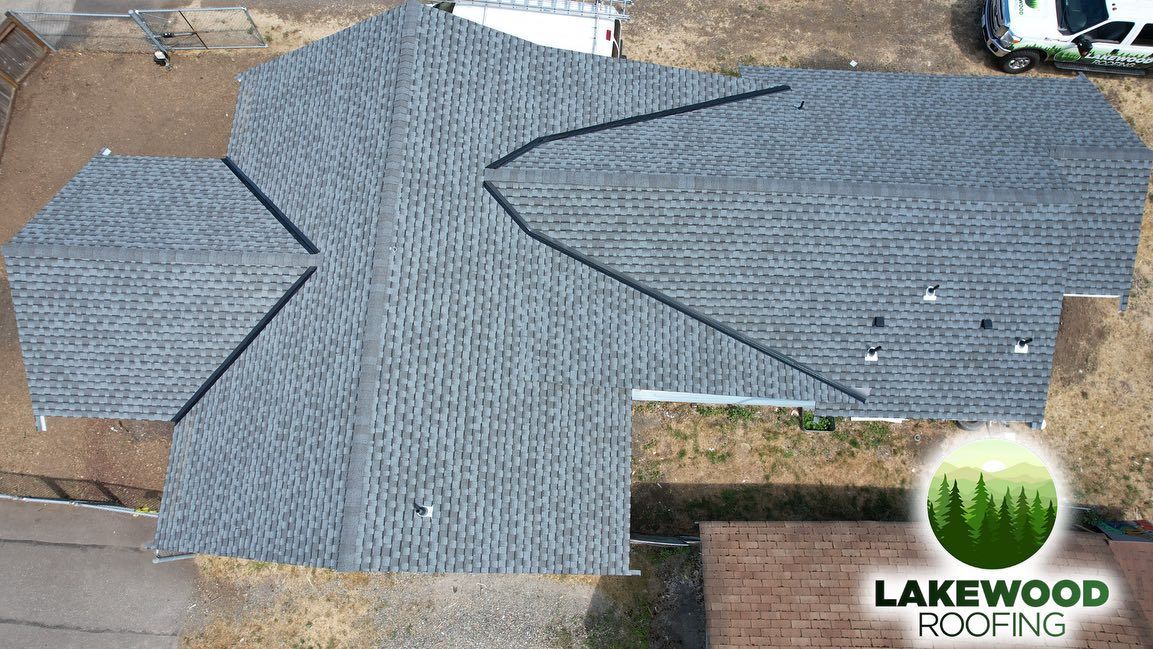asphalt roofing by lakewood roofing and restoration experts