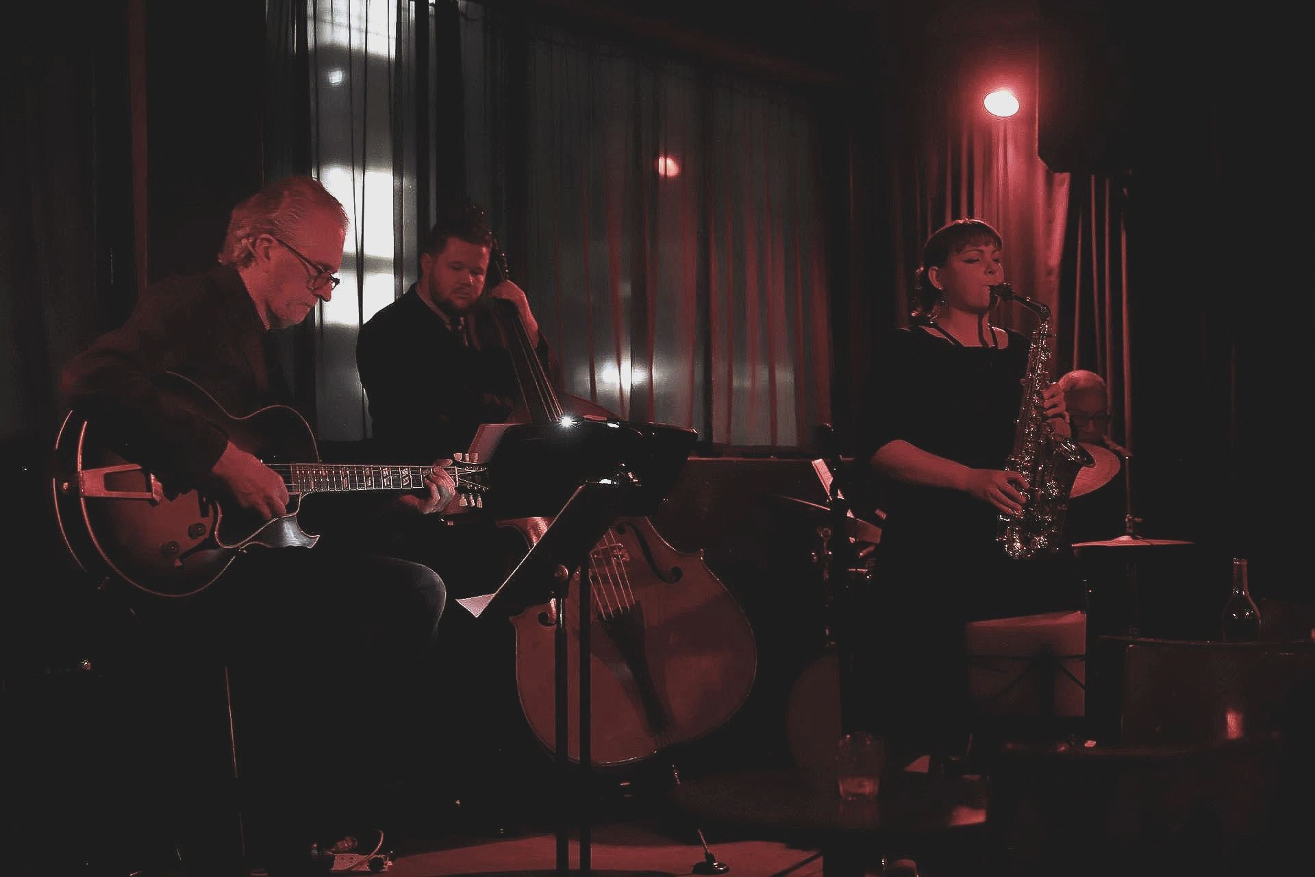 alice bisschops band