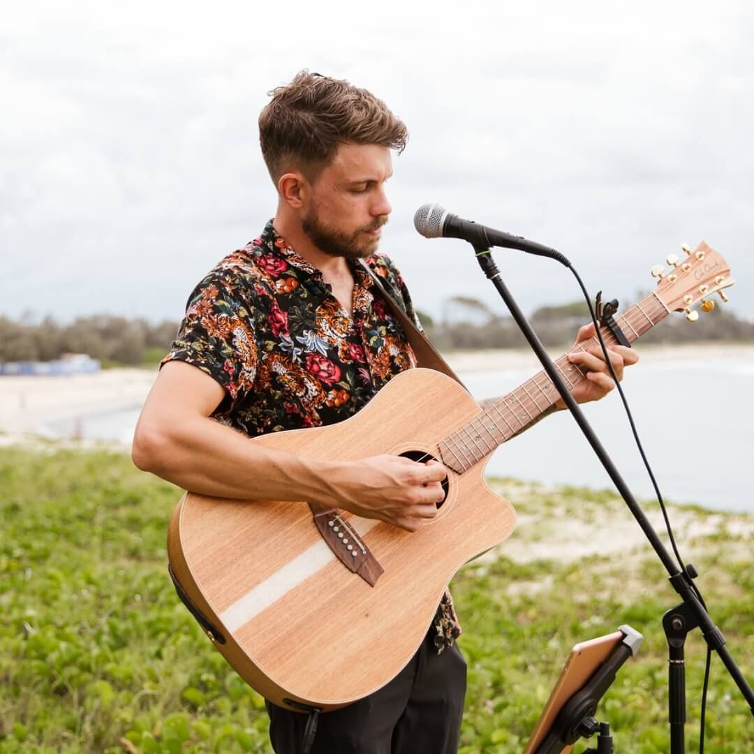 bradley button acoustic singer