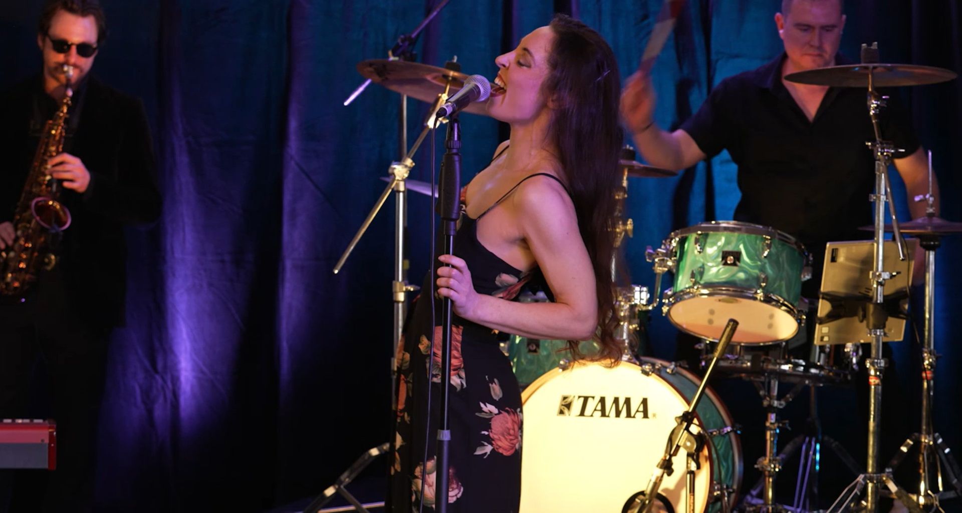 victoria and the conifers jazz