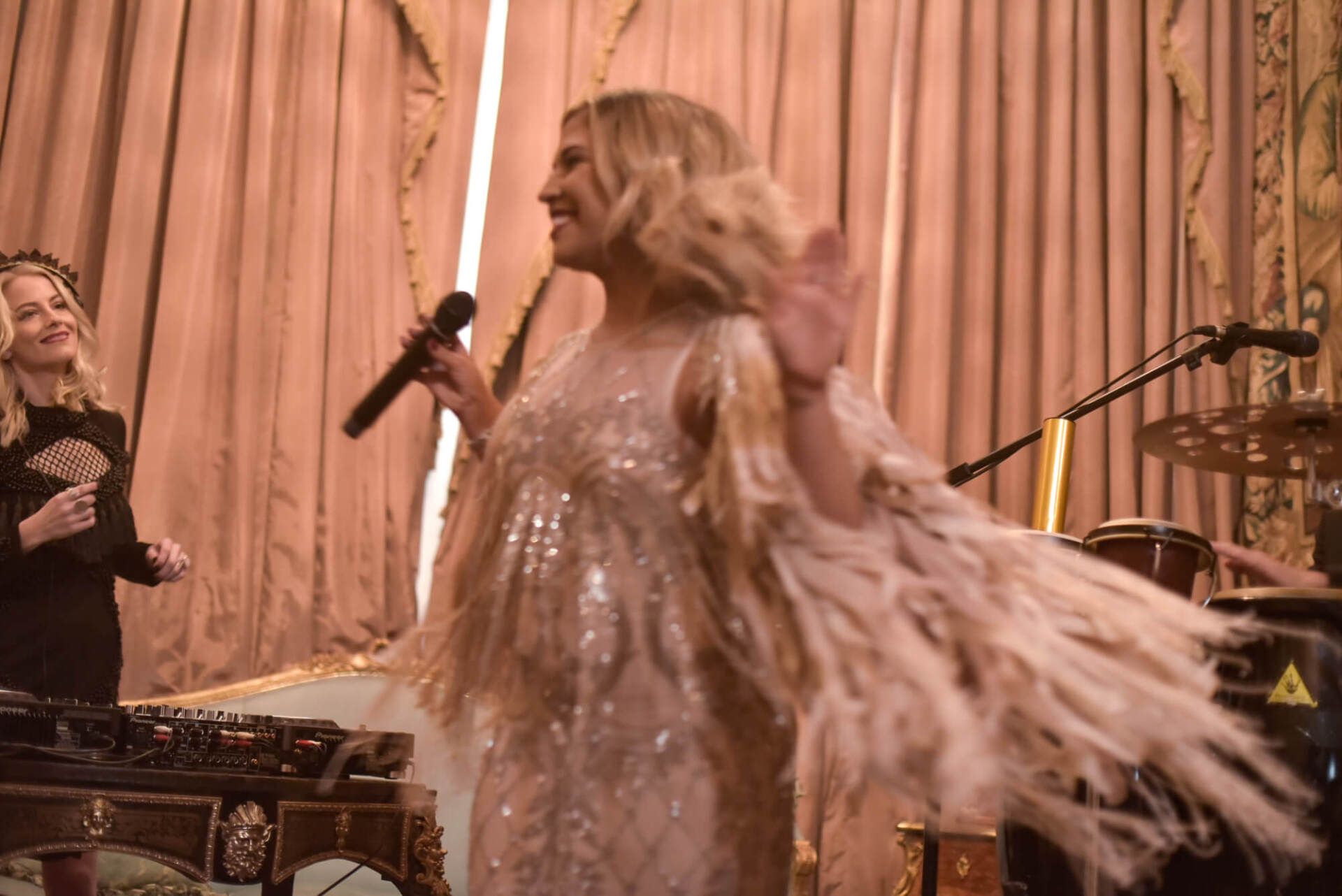 Carla Troiano dj band wedding