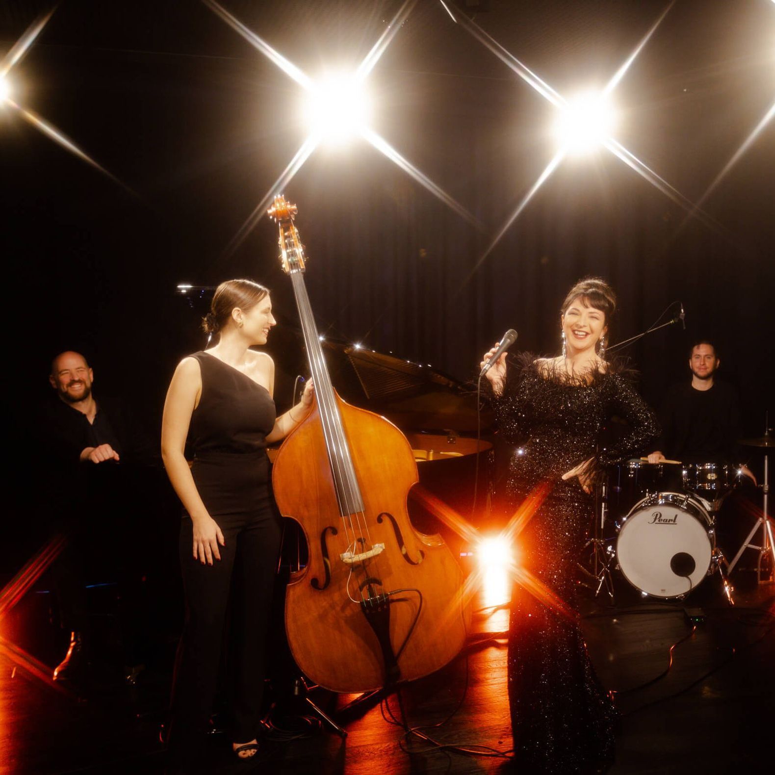 dj mimi wedding singer