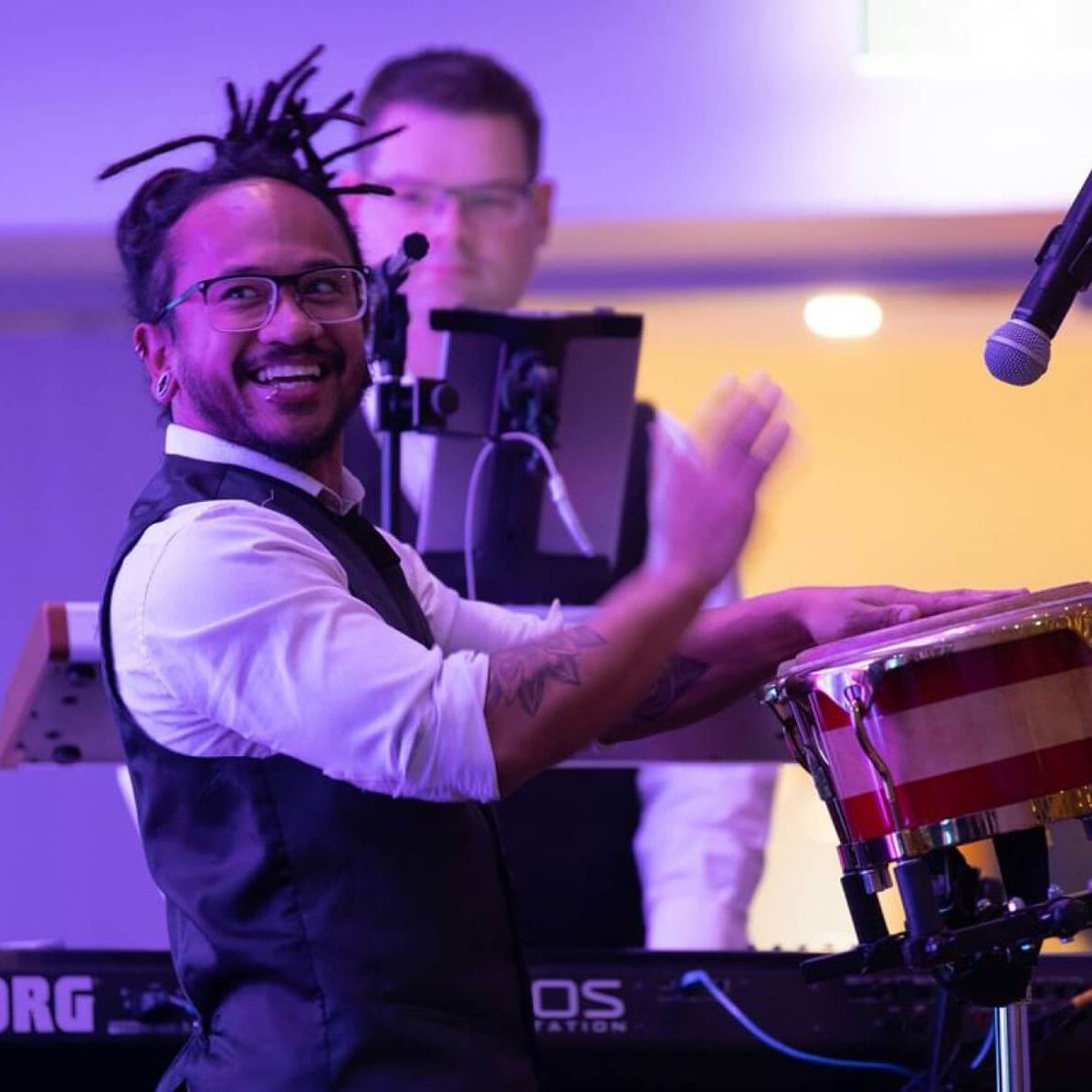 party latte cover band