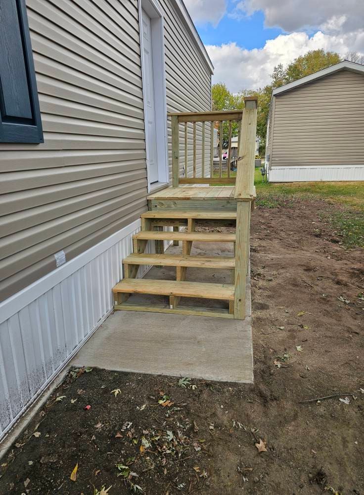 WOODEN STAIRS PEORIA IL