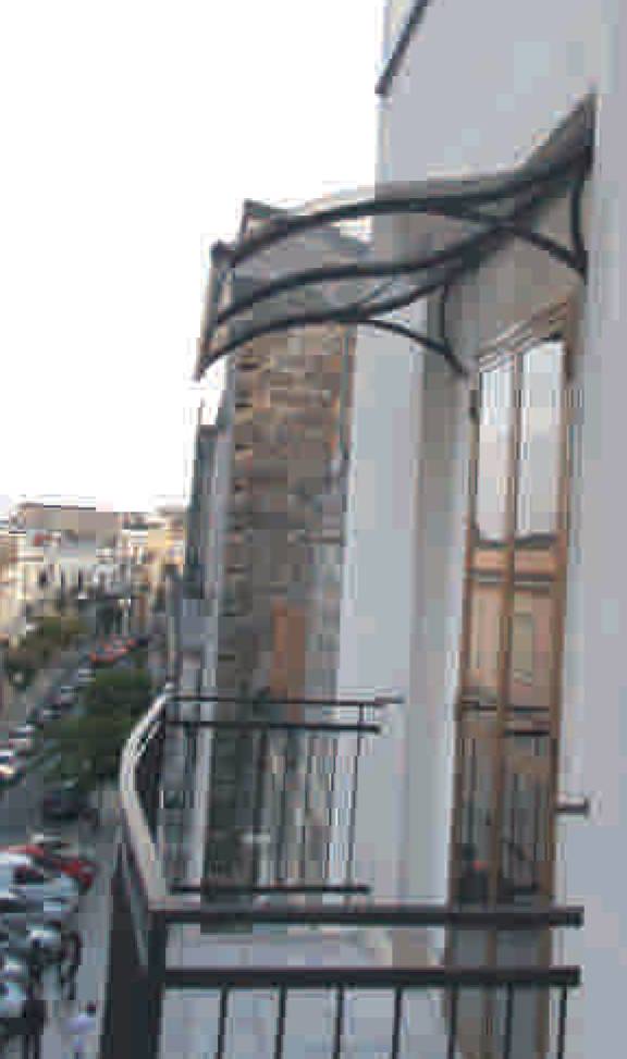 Pensilina e balcone