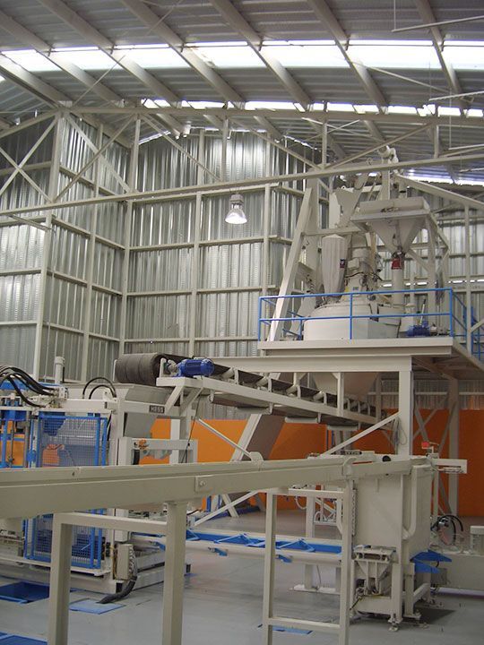 LOKERA Y PREFABRICADOS CARRILLO SA DE CV