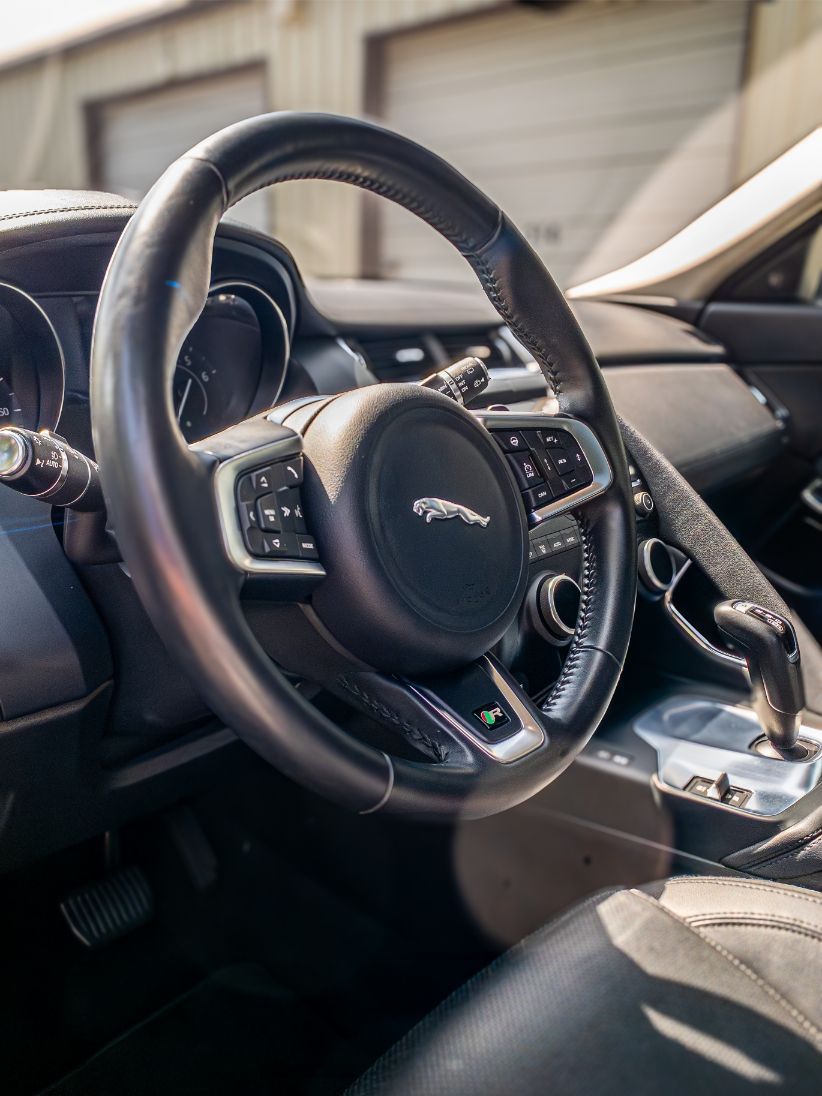 jaguar interior detail