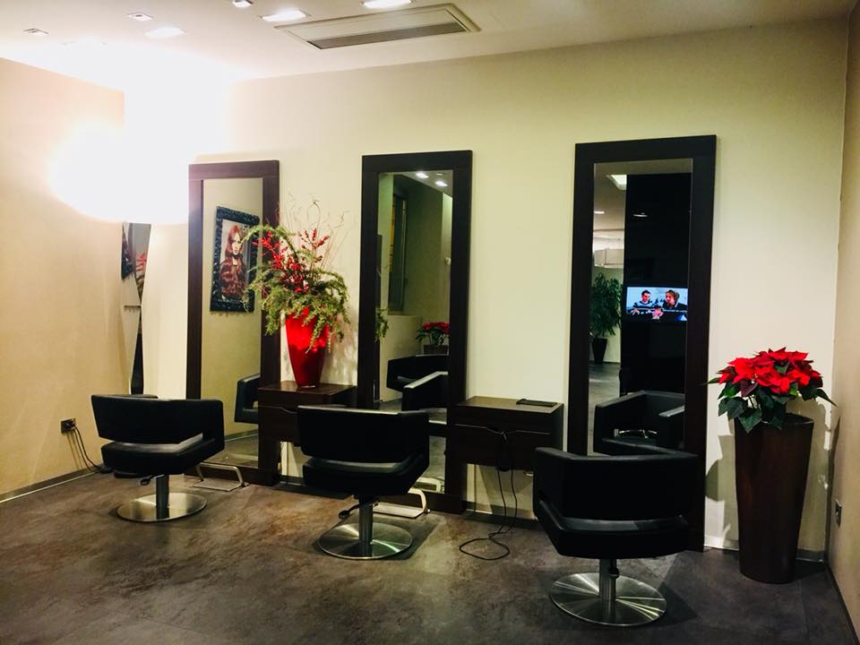 Interno salone parrucchiere 5