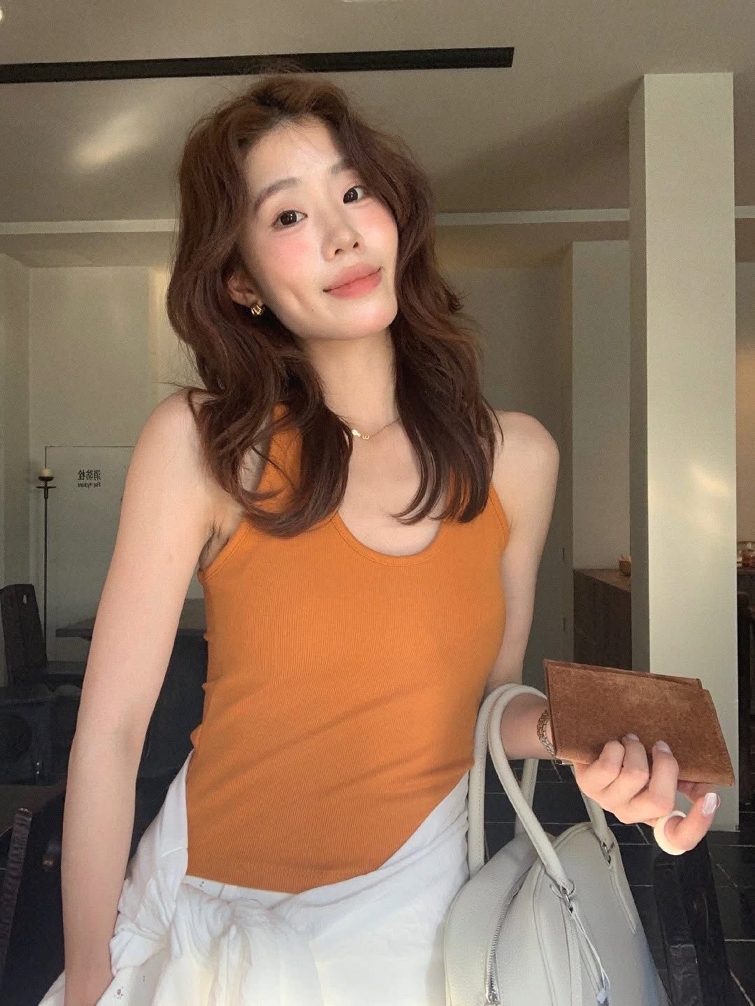 韓版 26S/S -#tm1606-U領內搭外穿打底背心/帶胸墊