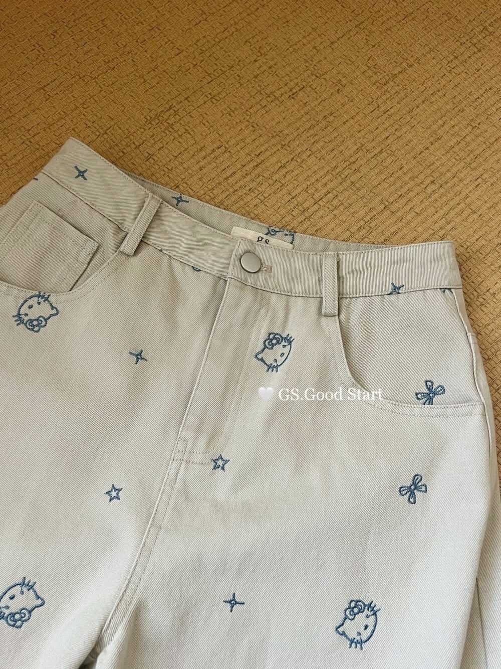 韓版 26S/S -#D0315W-kitty滿版刺繡寬褲褲