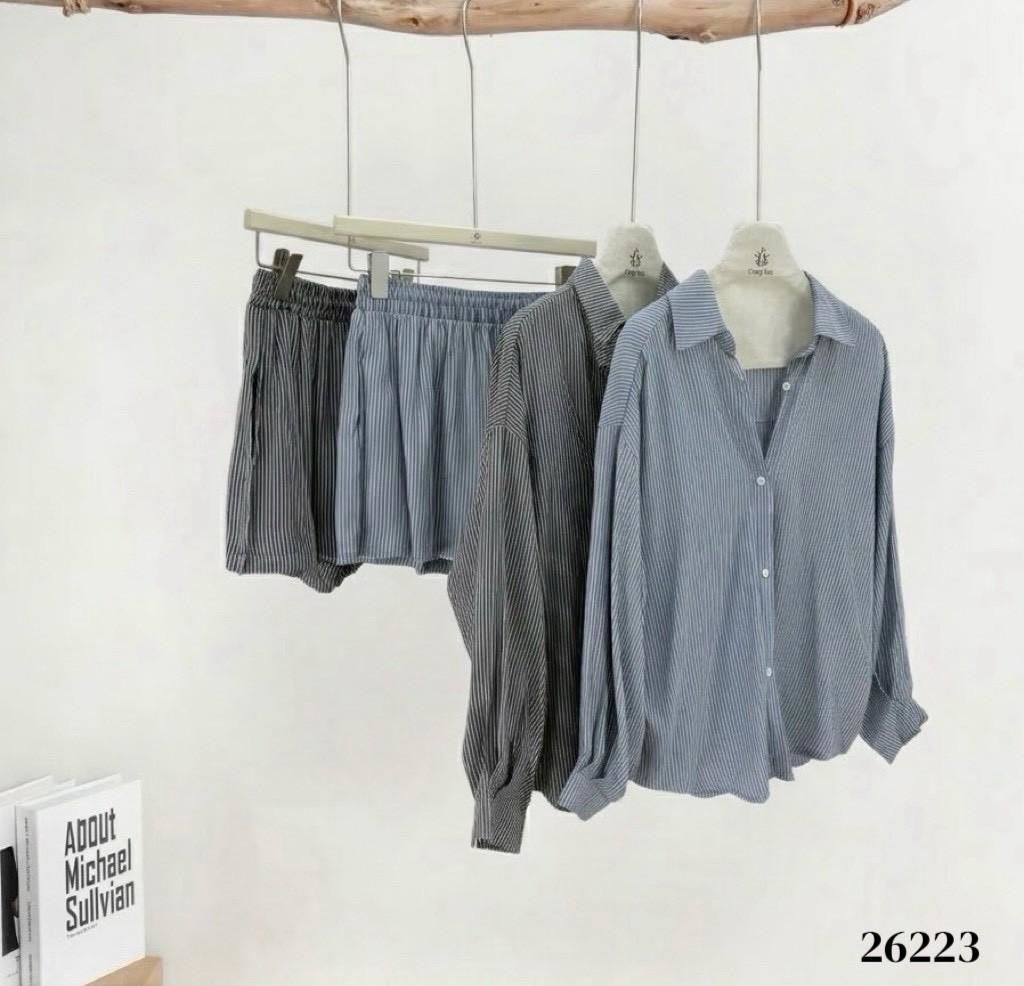 ⭐️條紋後開衩襯衫休閒套裝⭐️