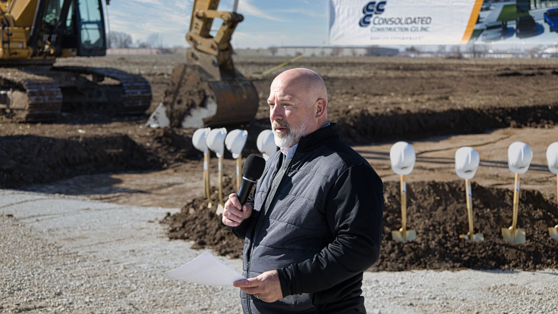 MRS President - Mike Pokel talking before the groundbreaking event.