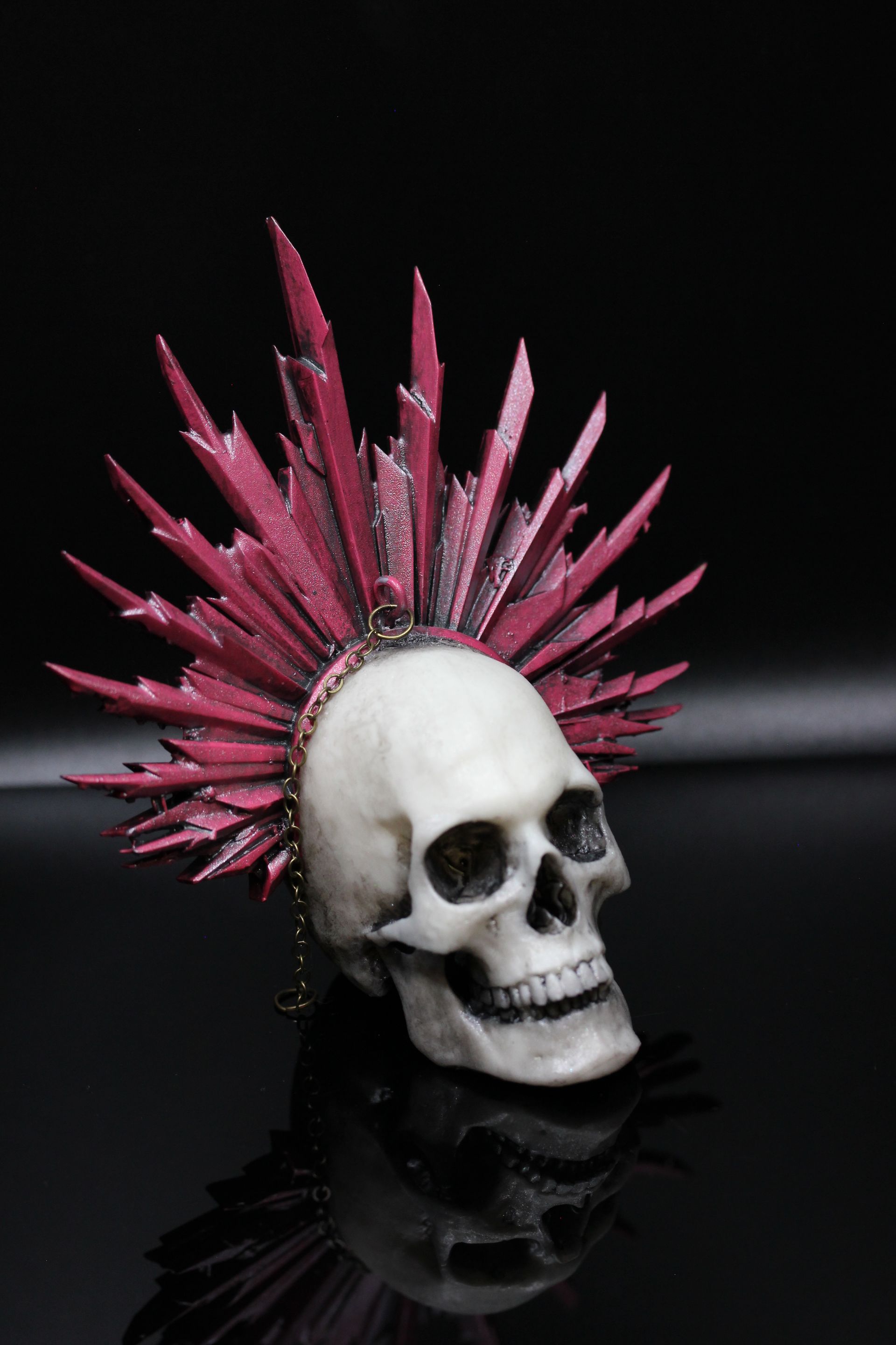 Skull With Rays:  White Skull w/ Pink Rays