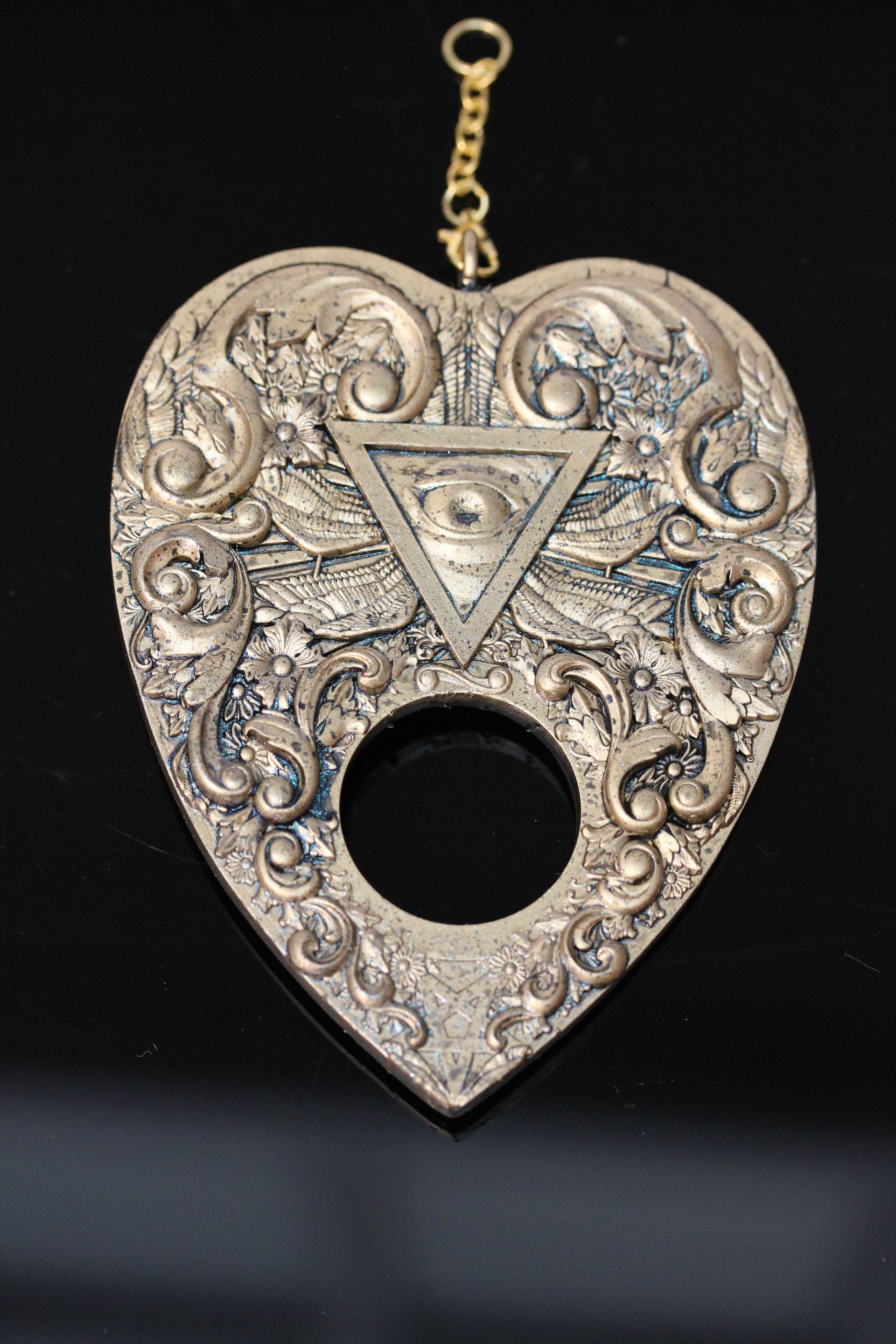 Planchette: Gold Antique