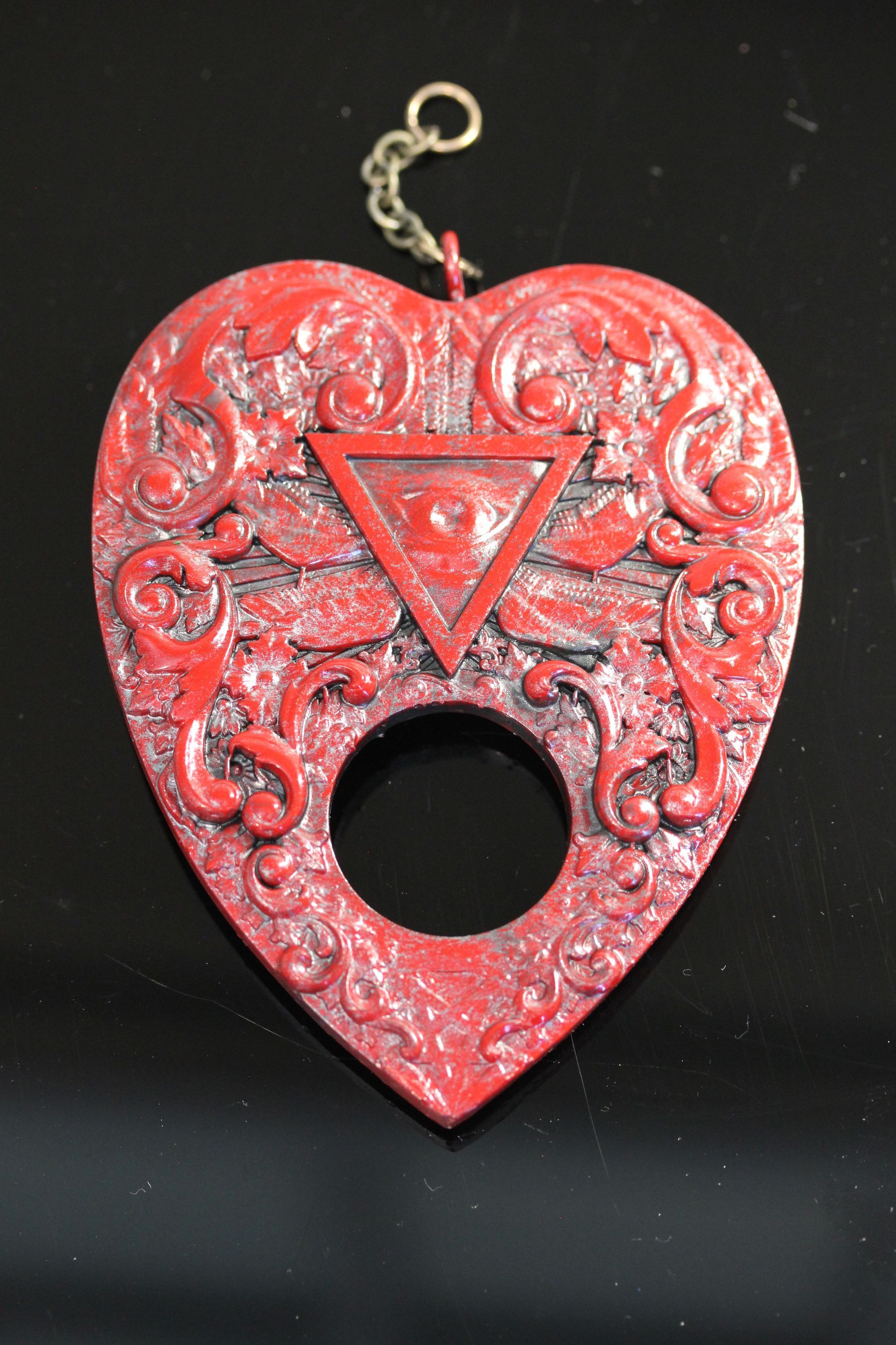 Planchette: Red Antique