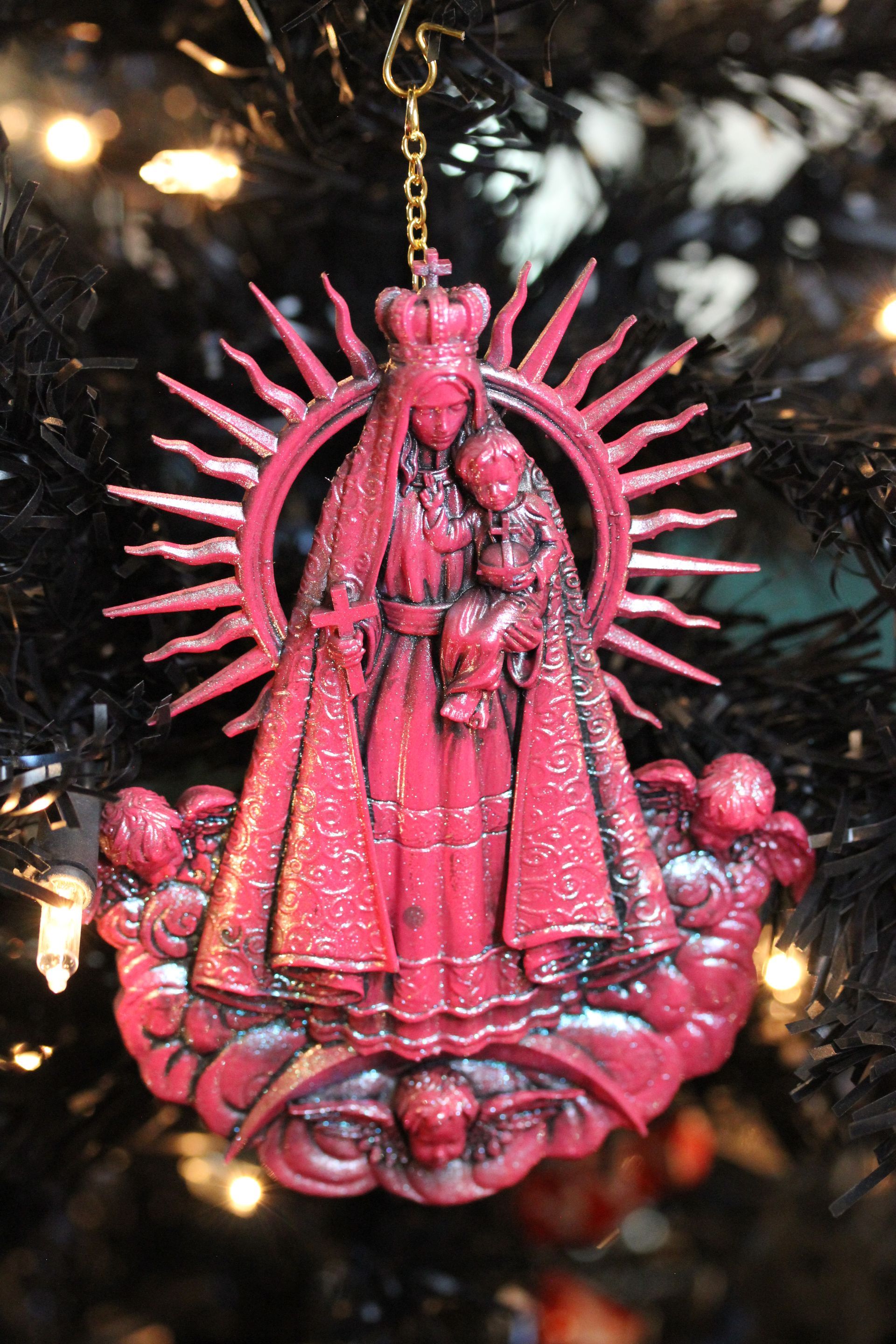 Madonna and Child:  BubbleGum Antique