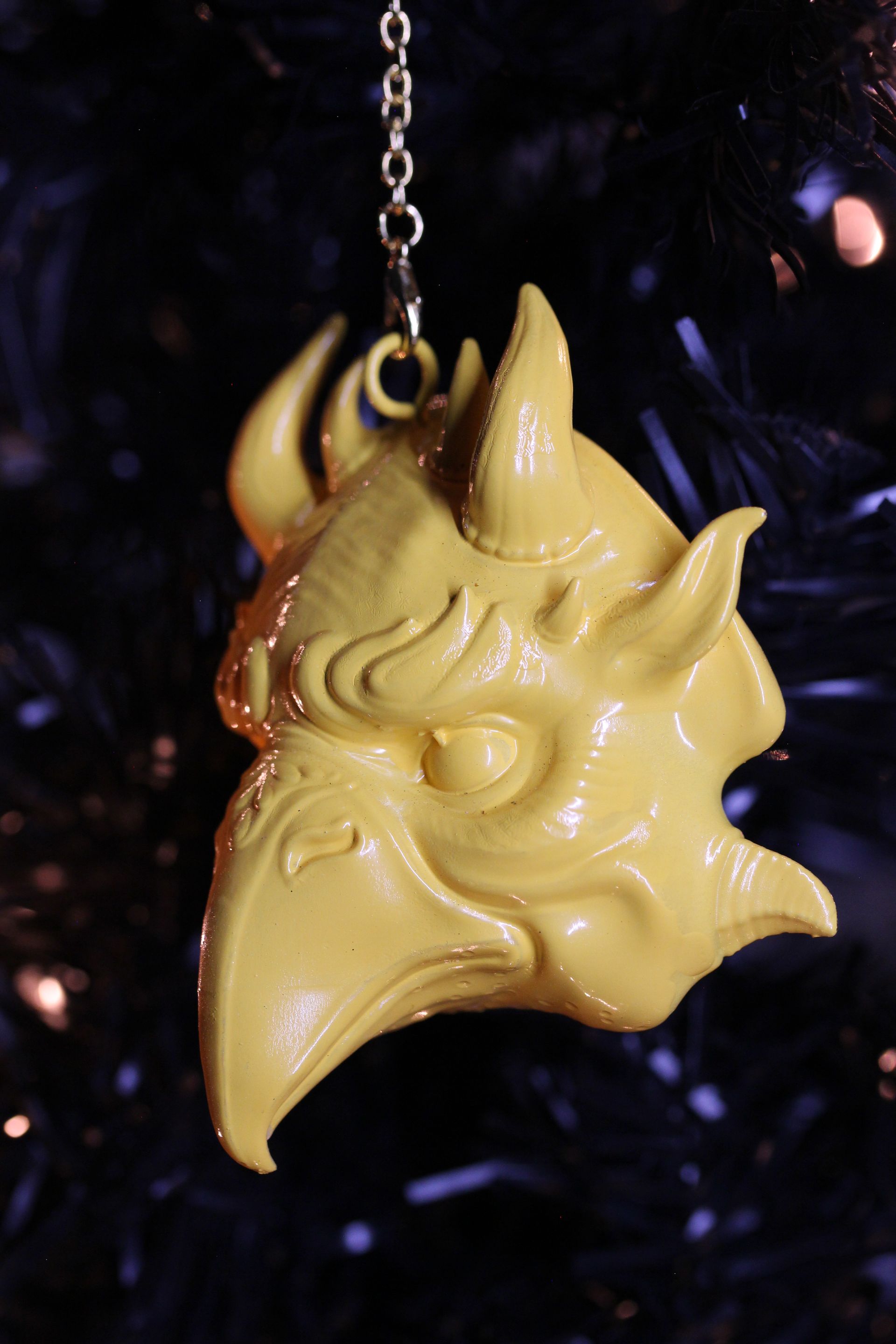 Demonic Beaked Bird:  Yellow