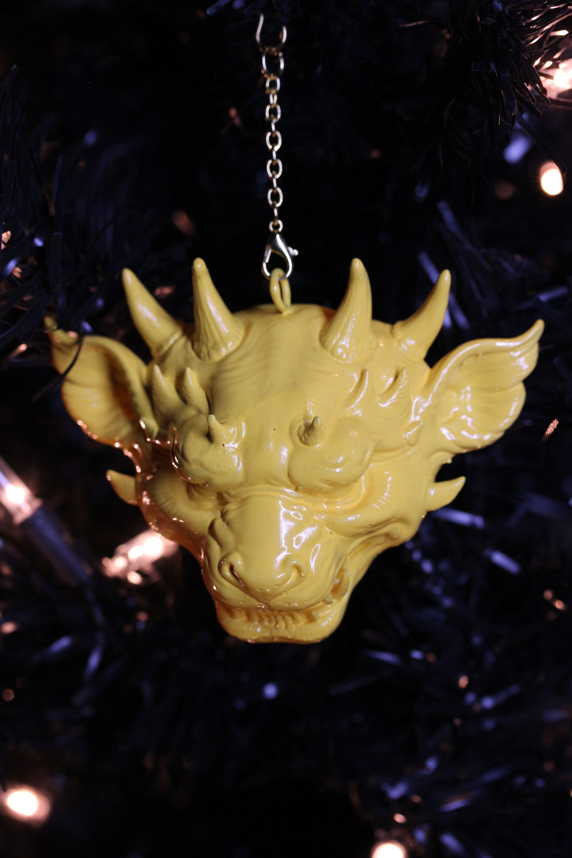 Ornate Dragon Head: Yellow