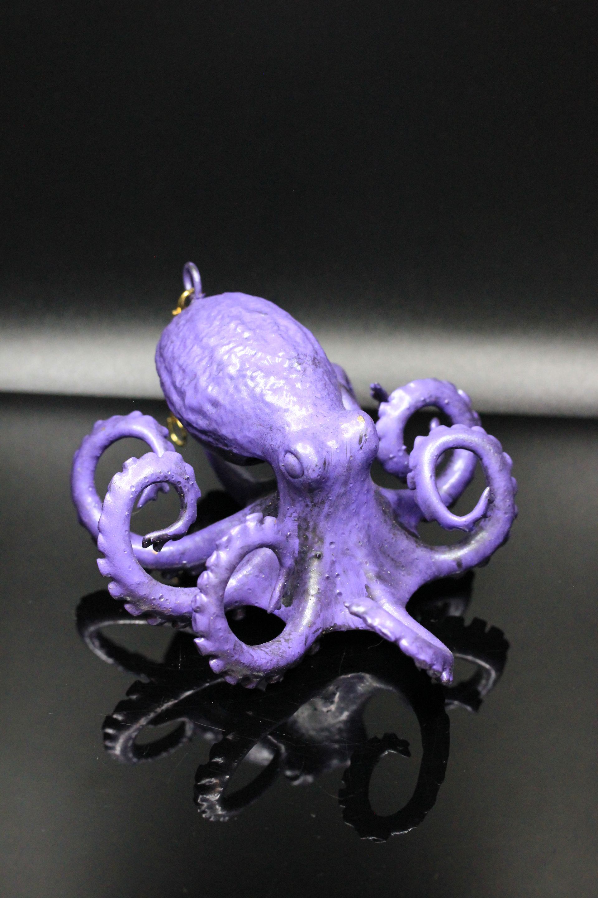 Octopi: Purple Antique