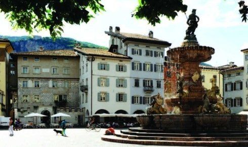 Restauro monumenti antichi