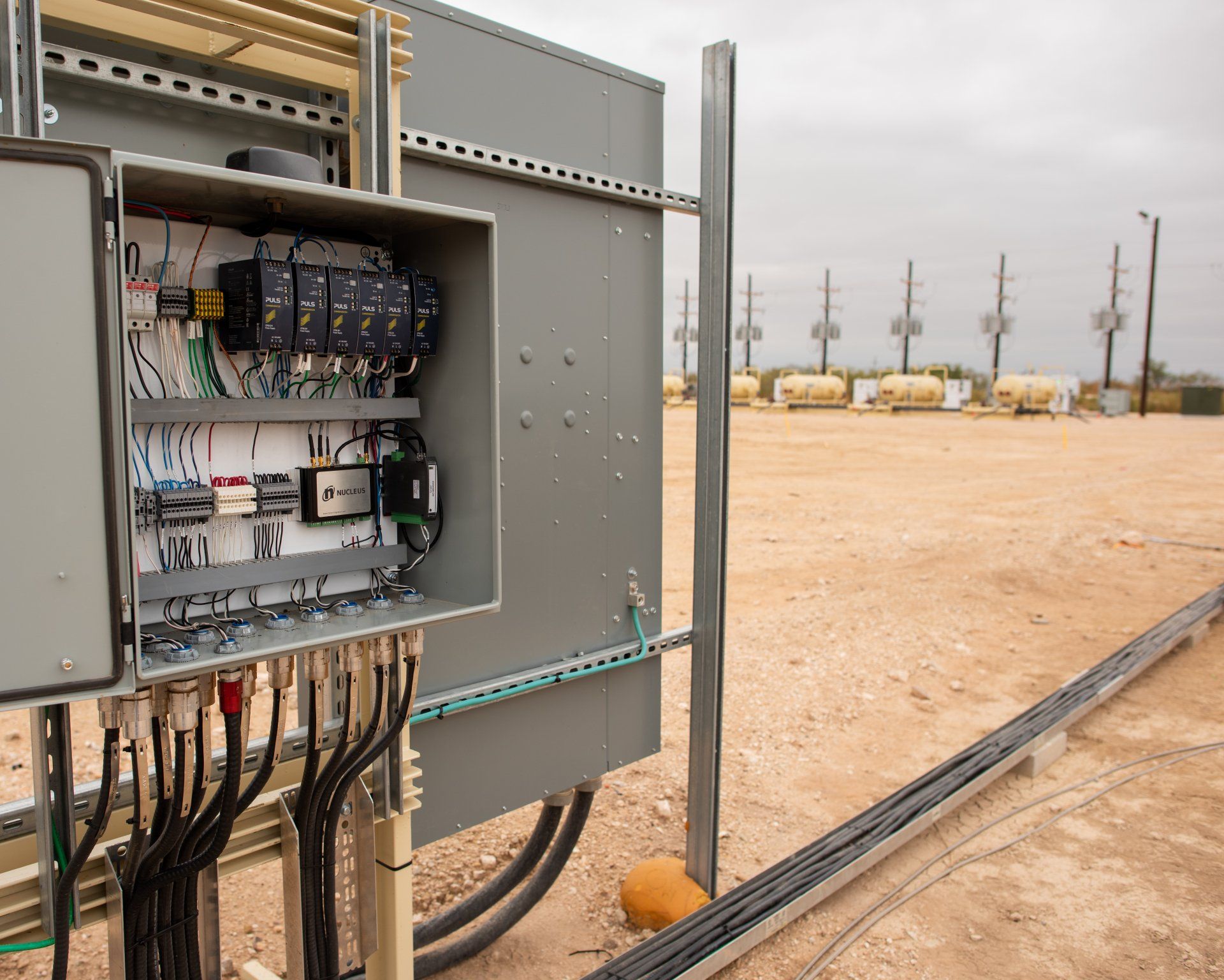New Checking Outside Unit - Midla nd, Texas - Tyrion Integration Services Inc.