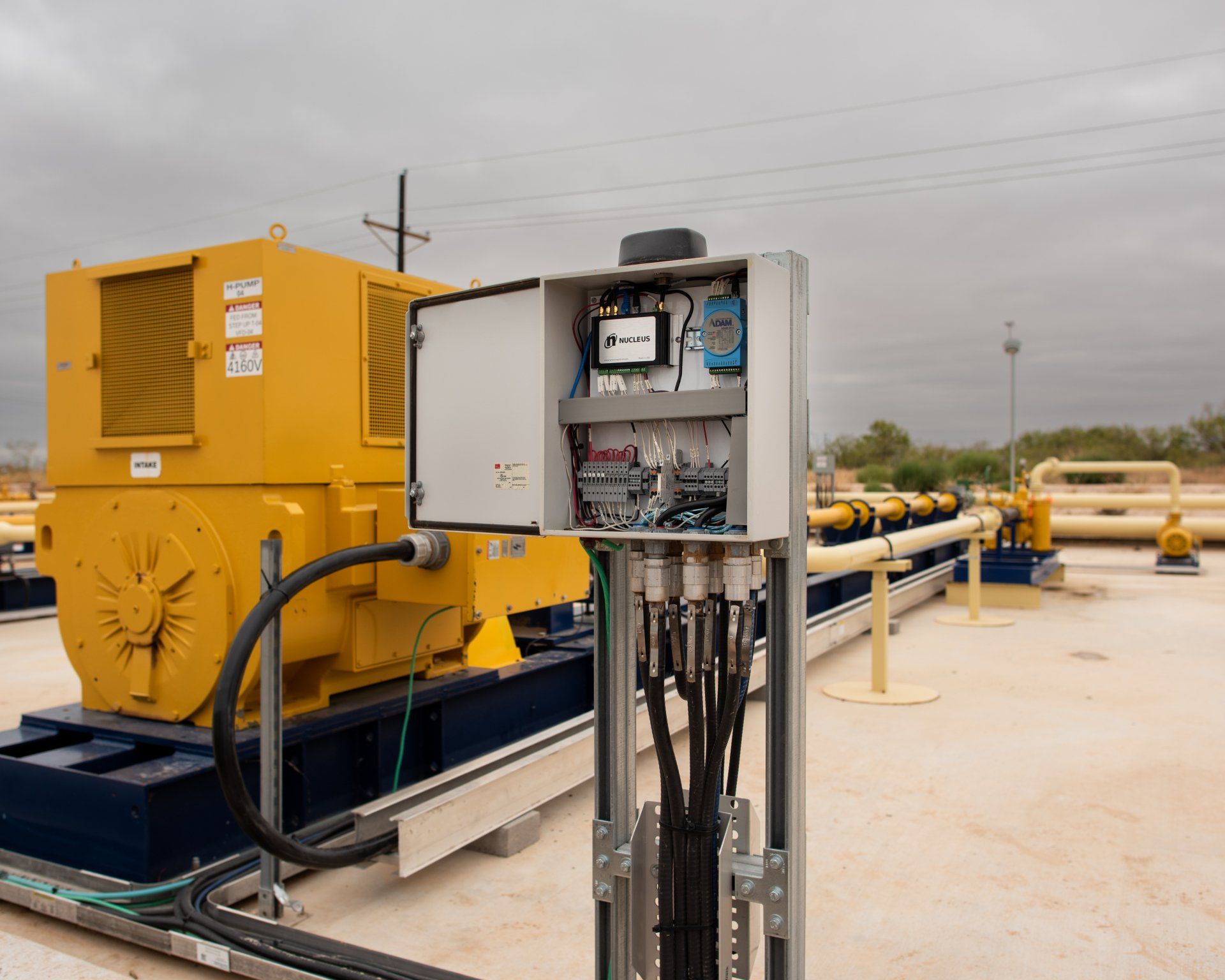 Checking Outside Unit - Midla nd, Texas - Tyrion Integration Services Inc.