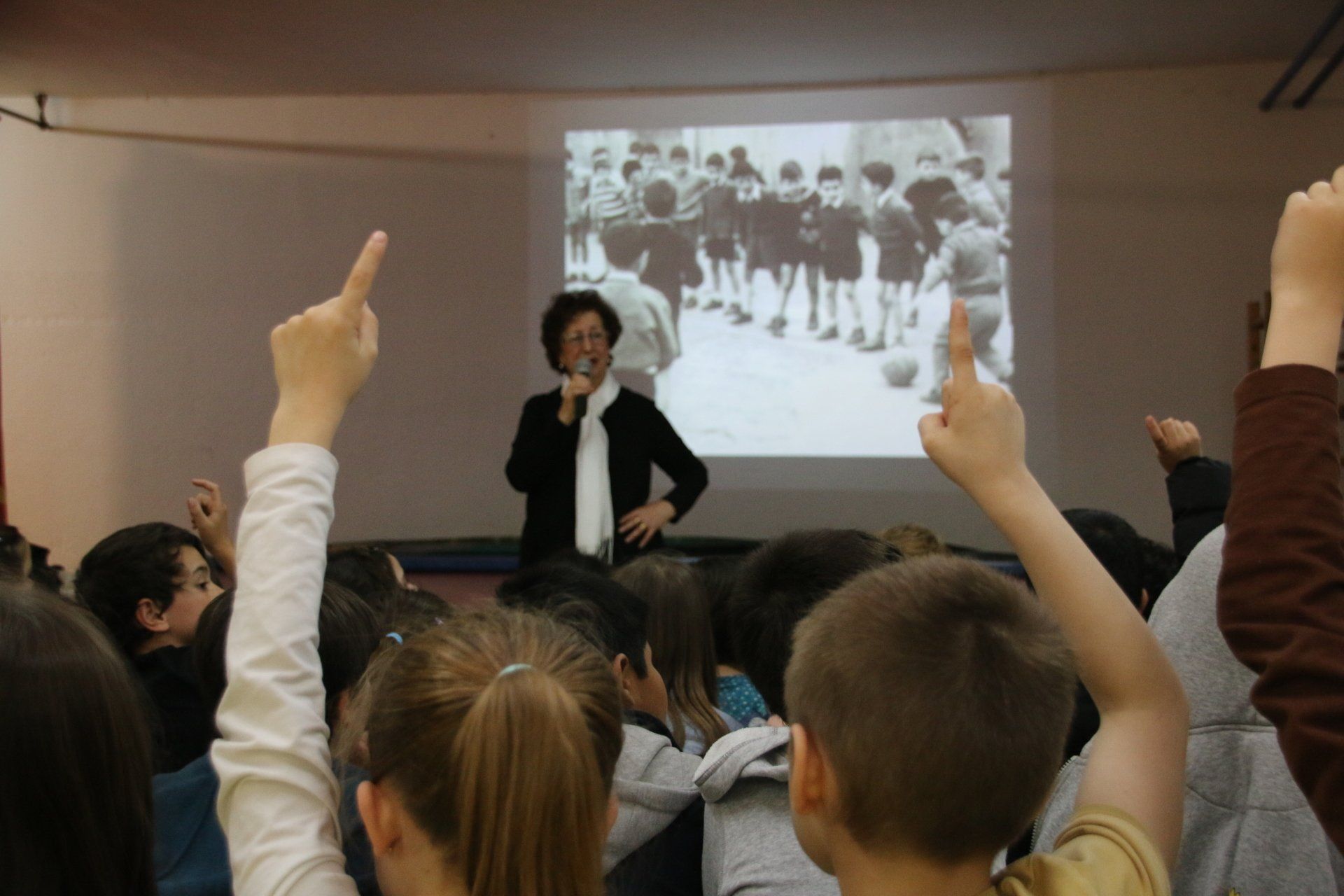 Vitaminas anticrisis Como era mi escuela