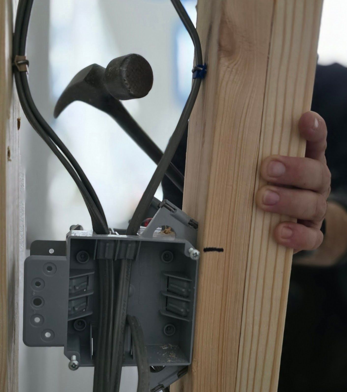 outlet pulled out and wirecutter