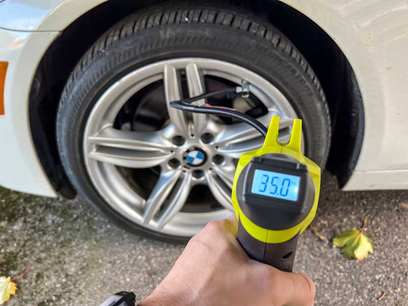 Ryobi tire inflator filled up 10 PSI into the tire