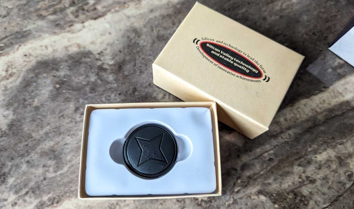 TODKISS GPS tracker for cars in the box during unpackaging