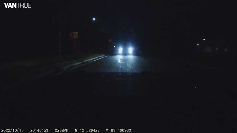 vantrue s1 rare facing camera view snapshot driving at night