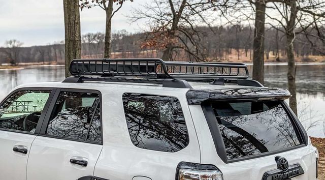 Yakima megawarrior discount roof rack 4runner