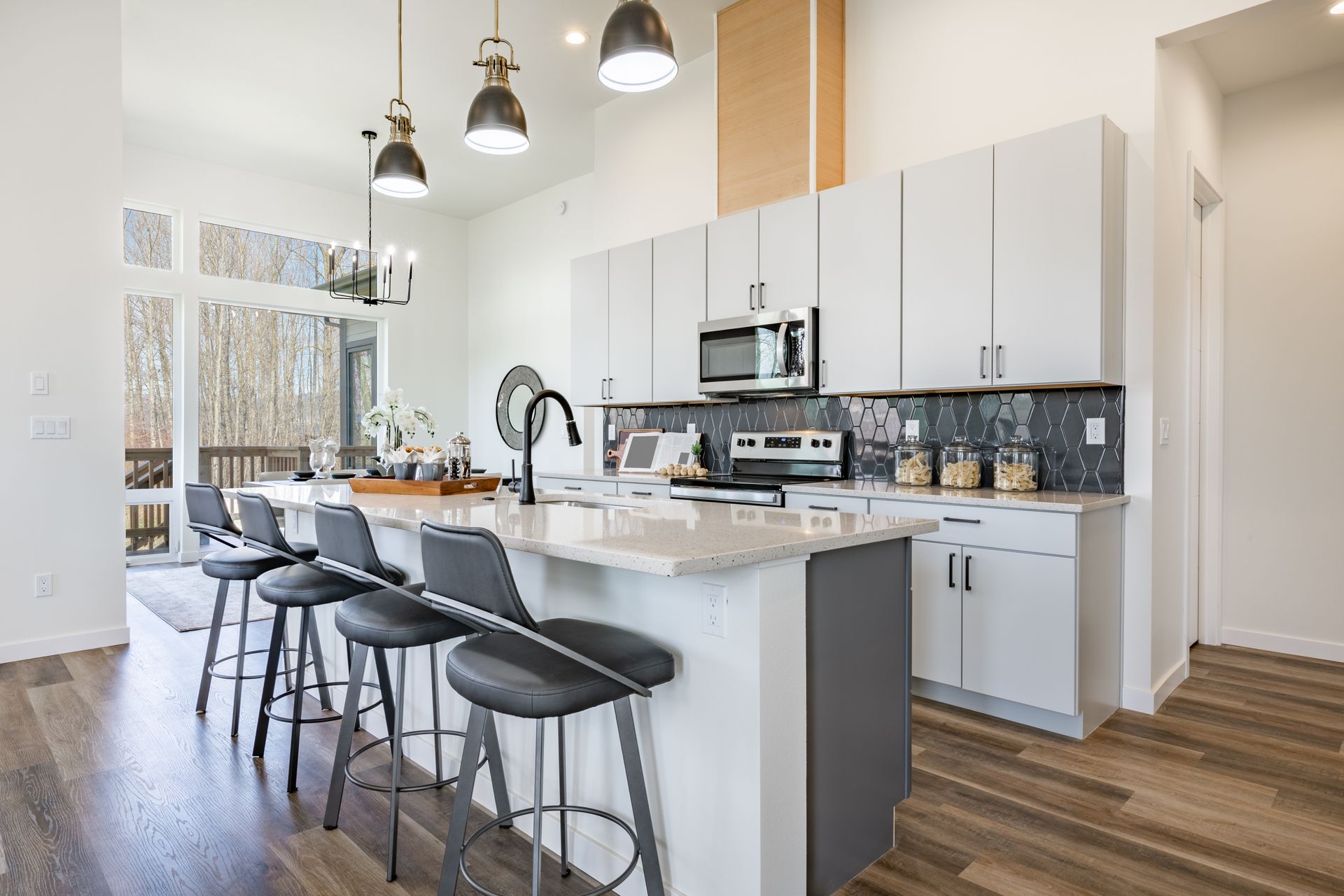 Large Clean Kitchen